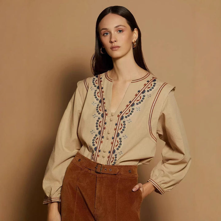 Damebluse med kunstneriske broderier og afslappet snit Stilla