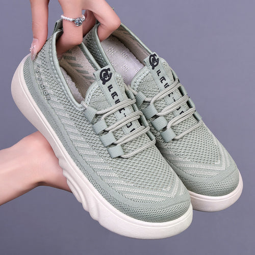Dame Åndbare Slip-On Sneakers med elastisk design og skridsikker sål Stilla