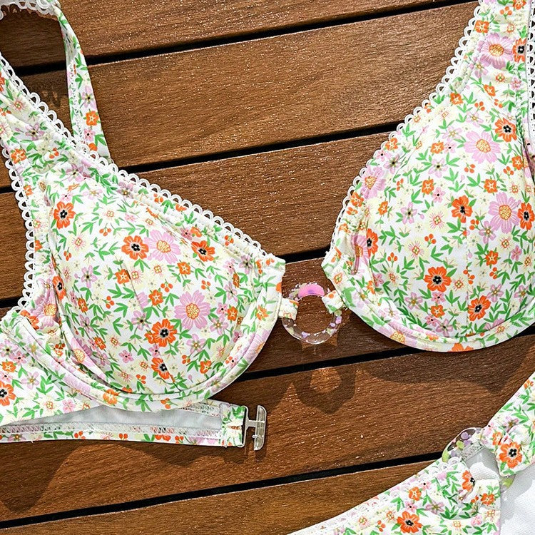 Dame blomster mønster bikini sæt med rynk og ringdetaljer Skovae