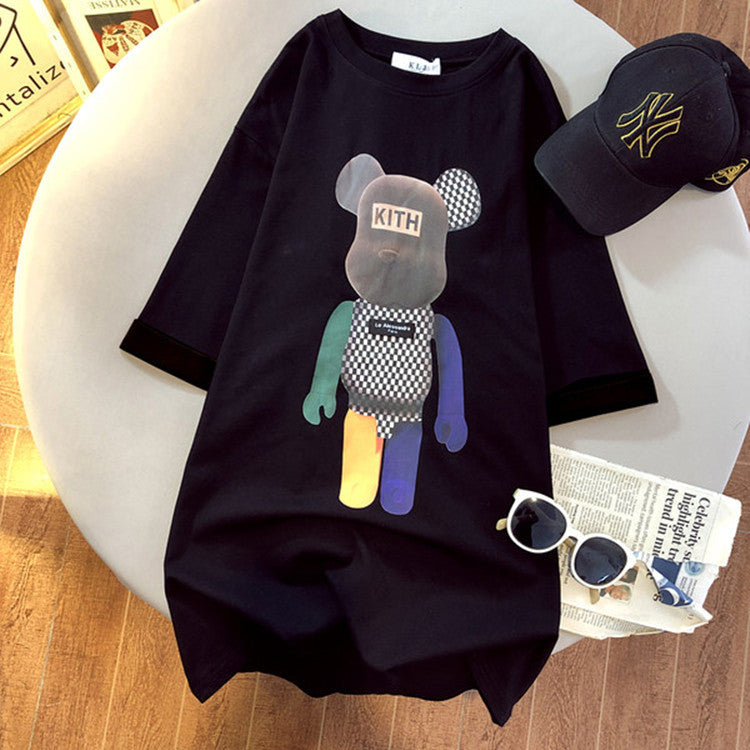 Dame T-shirt med kunstnerisk grafisk design og eksklusive detaljer Stilla
