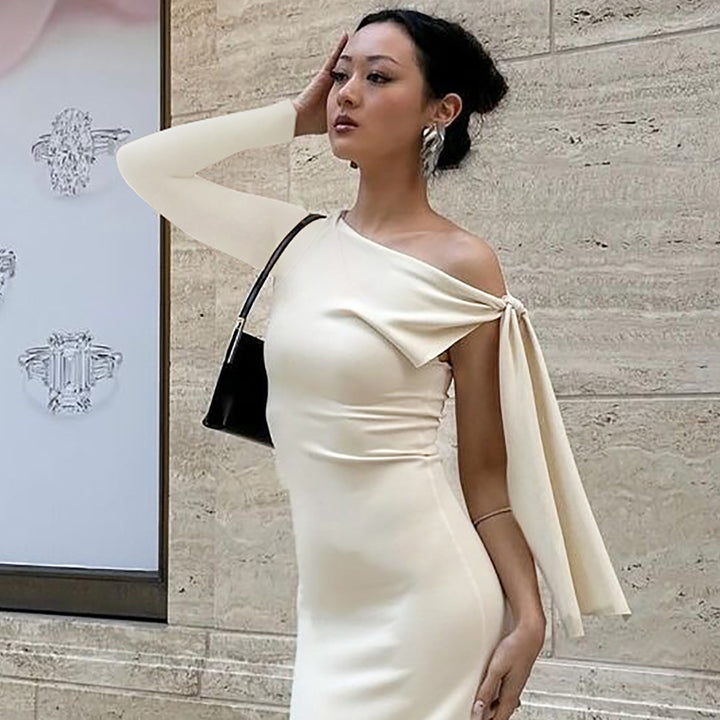 Dame Elegant indpakningskjole med asymmetrisk skulderdesign og figursyet snit Stilla