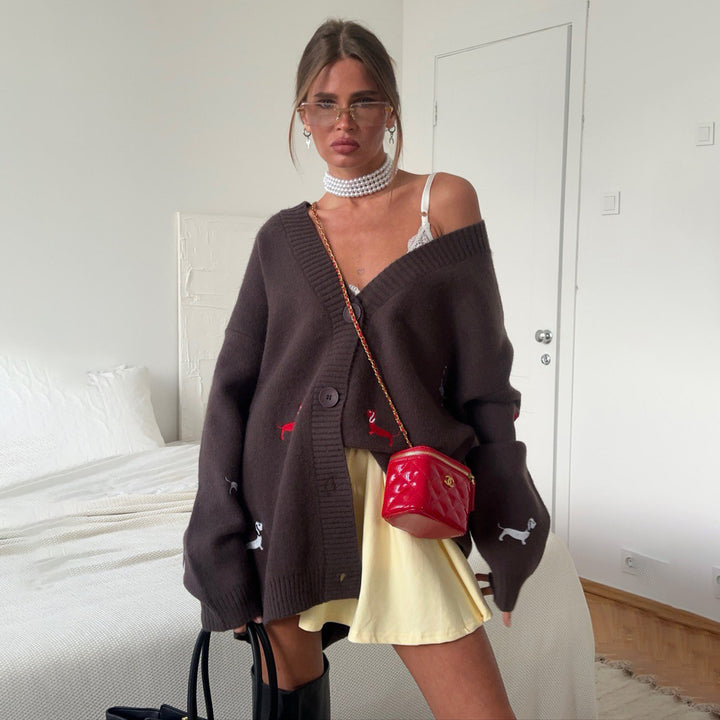 Kvinders store strikket cardigan med dyreapplikationer Stilla