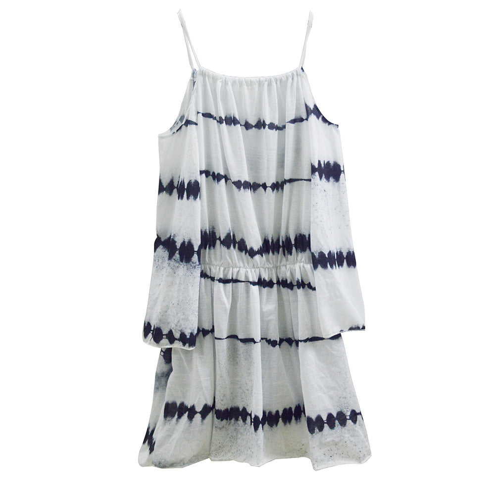 Kvinders afslappede kjole med off-shoulder design og Boho grafik Skovae