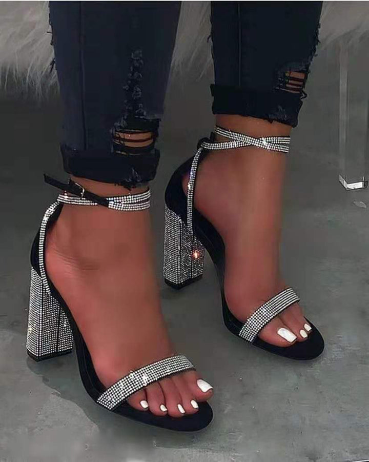 Dame Glamourøse Høje Hæle med glitrende Strass-sten og elegant Blokhælsdesign Stilla