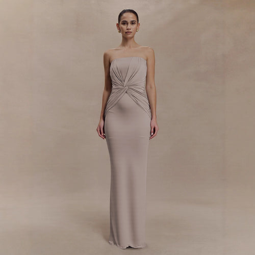 Dame Elegant Minimalistisk Aftenkjole med Draperinger Skovae