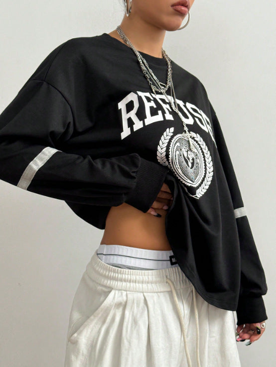 Kvinders Oversized Sweatshirt med Bred Bogstaver og Dekorative Accenter Stilla