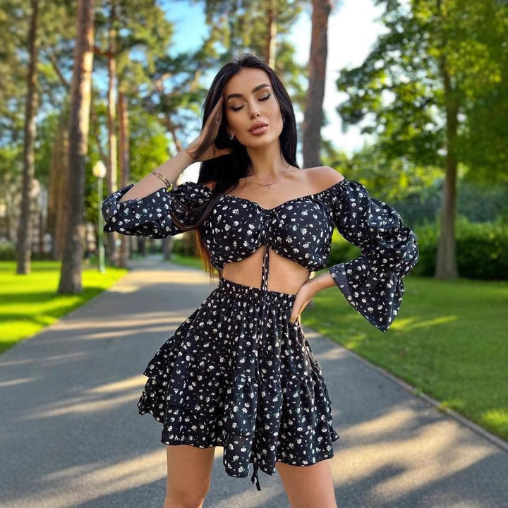 Dame mini-kjole med off-shoulder design og puffærmer Stilla