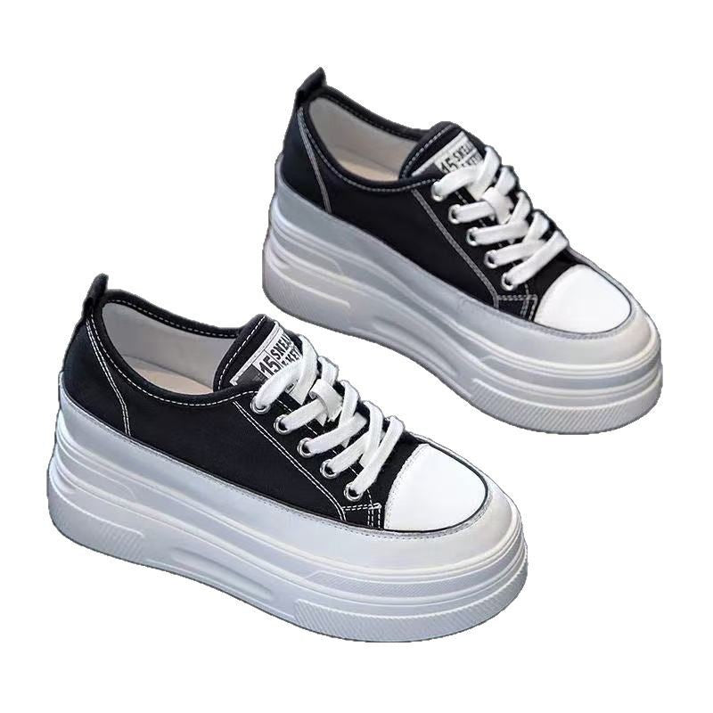 Dame Plateau-Sneakers med moderigtigt canvas-overmateriale og åndbar støddæmpning Stilla