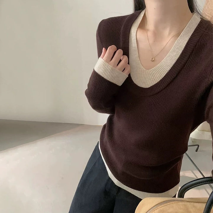 Damer V-hals finstrikket sweater med kontrastmanchetter Stilla