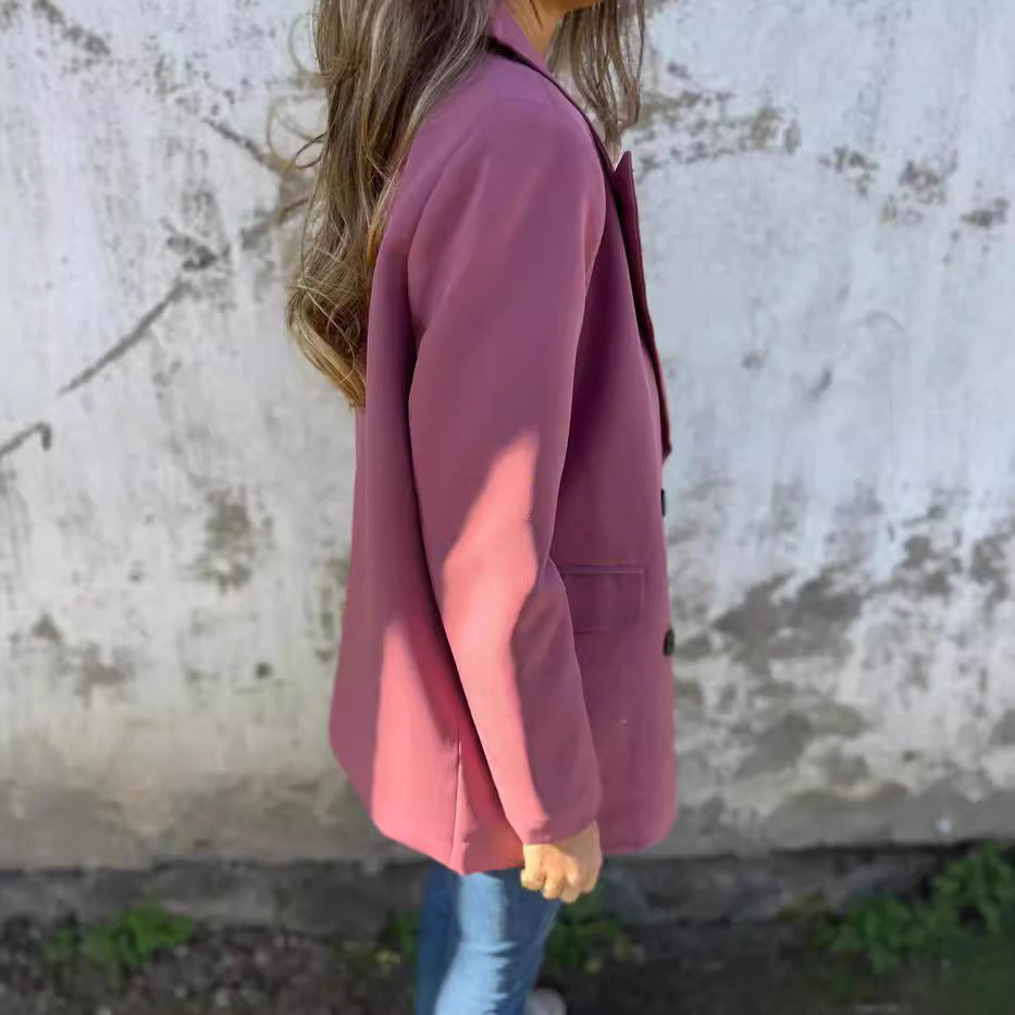 Dame Elegant og komfortabel blazer med dobbelt knaplukning Stilla