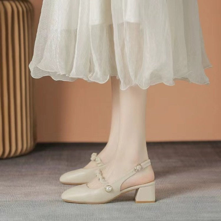 Dame Slingback-pumper med fashionabel kæde- og perleaccent Stilla