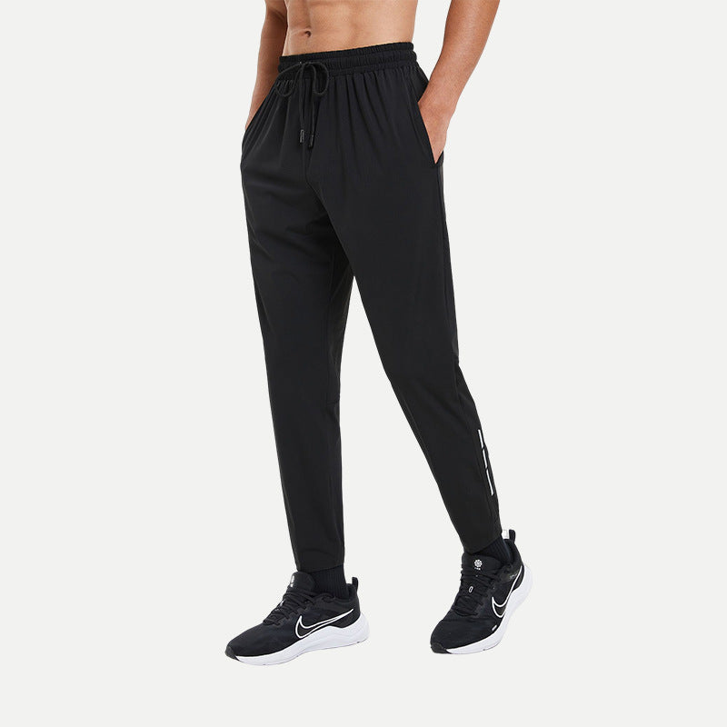 Herrer Lettere løbeshorts med praktiske sidelommer og elastisk talje Stilla
