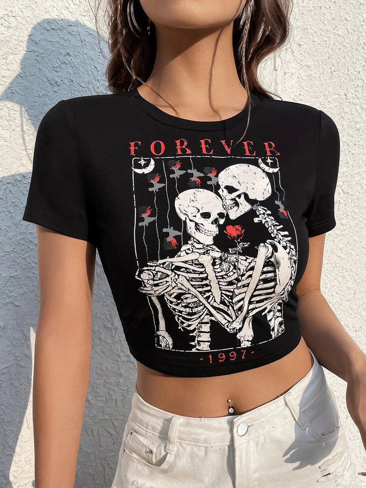 Dame Crop-T-Shirt med kreativ skrifttype Skovae