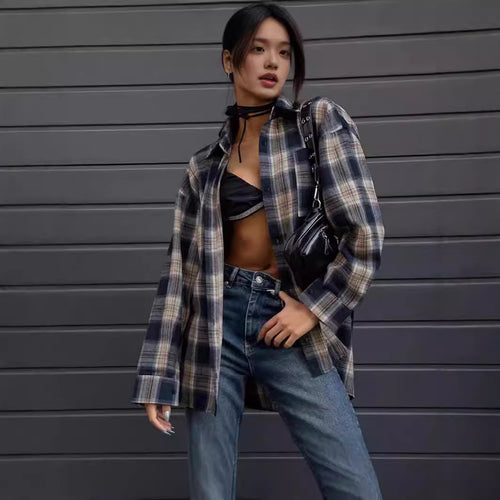 Femme Oversized Ternet Button-Up Skjorte Stilla