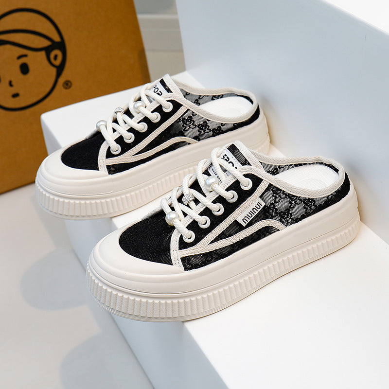 Dame Sneakers i moderne design med unikke detaljer og fleksibel sål Stilla