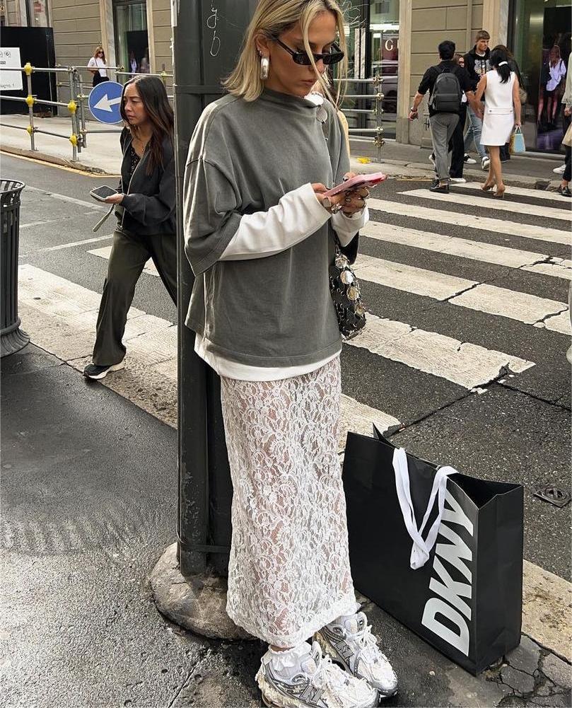 Dame Løs Oversized T-shirt med Drapering Stilla