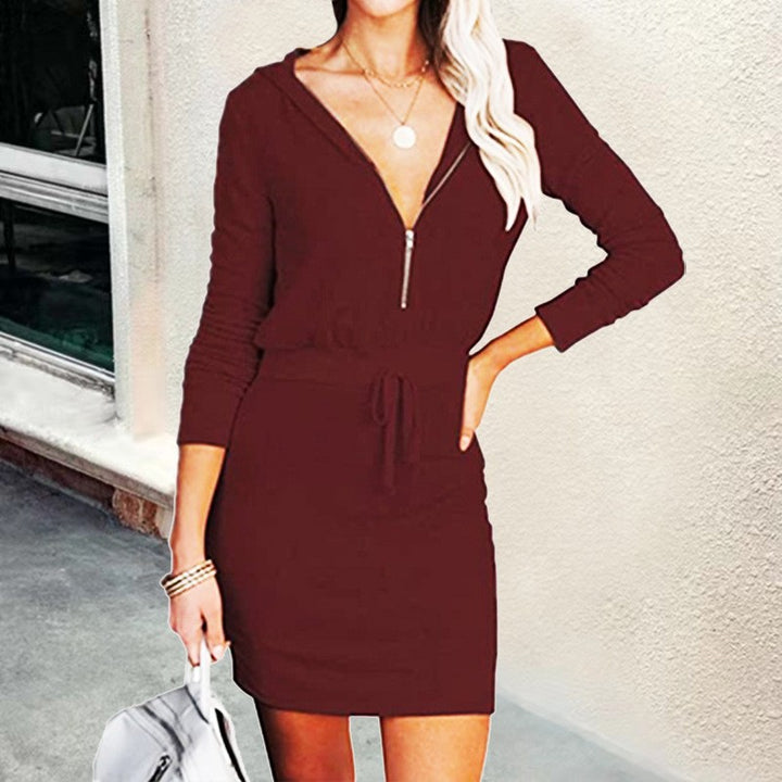 Dame fritidskjole med hætte og lynlås Stilla