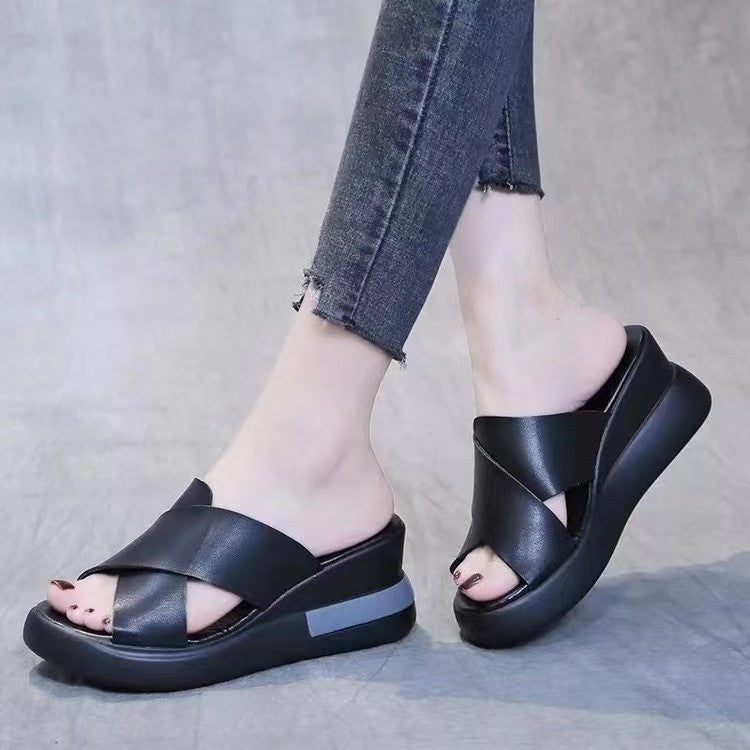 Dame Wedge-sandaler med krydsremme og ergonomisk sål Stilla
