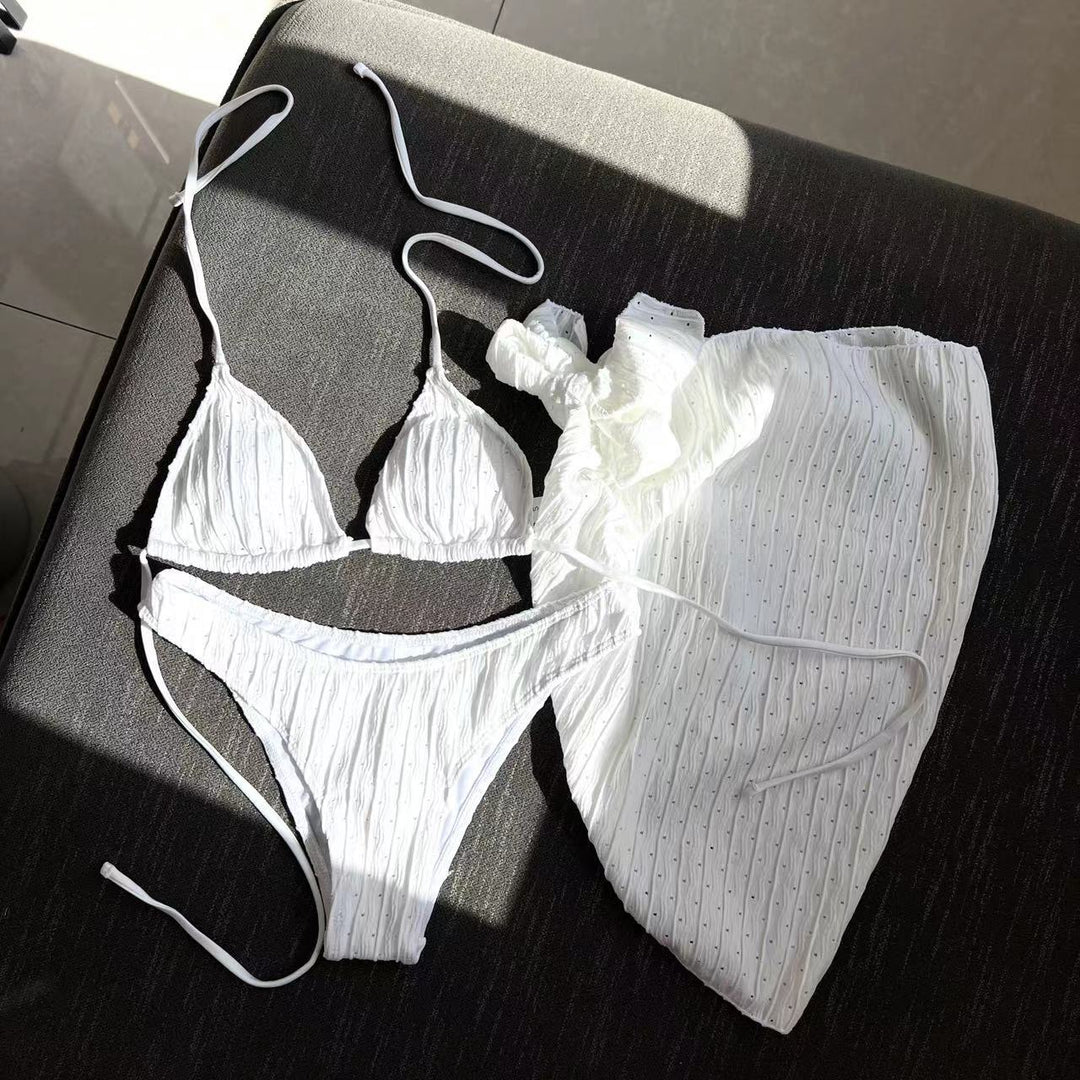 Dame bikini sæt med skinnende accenter og legesyg svømmerock Stilla