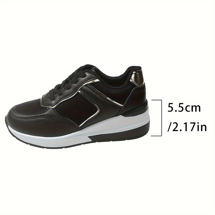 Dame livsstil sneakers med komfortabel polstring og trendy design Stilla