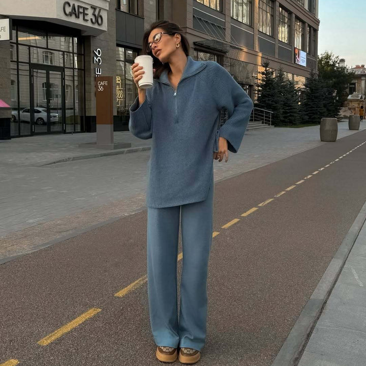 Dame strik pullover med elegant hætte og lynlås Skovae
