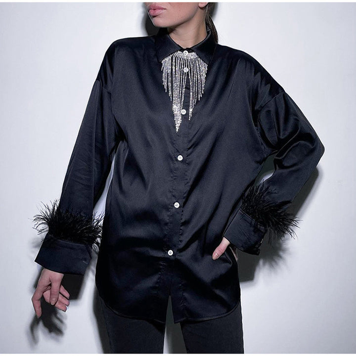 Dame Satin Bluse med elegante Fjer Stilla