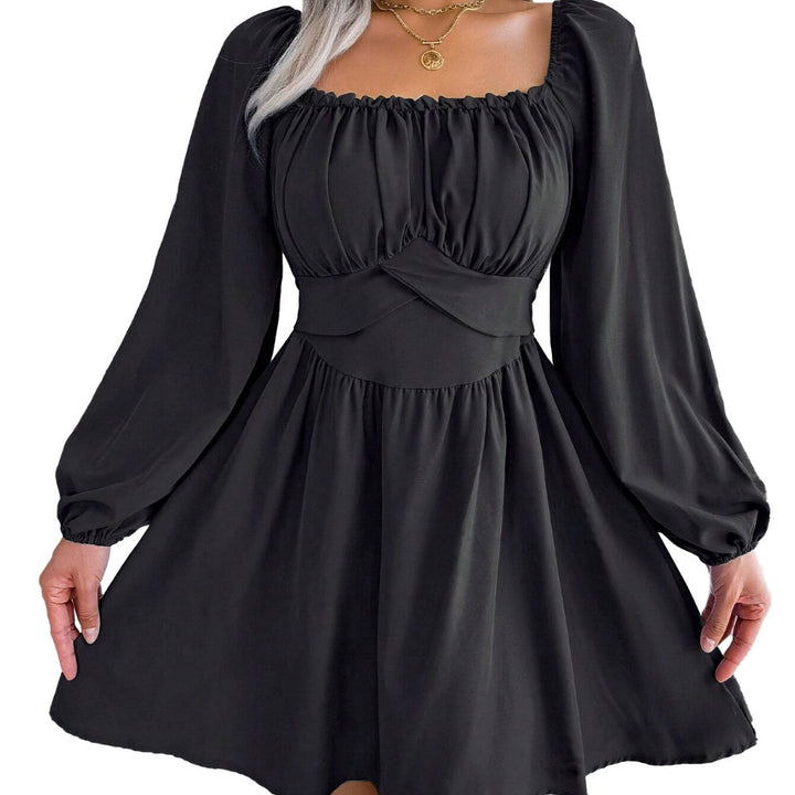 Kvinders mini kjole med skrumpet bodice og lange puffærmer Stilla