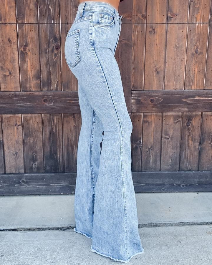Dame Flared Jeans i vintage-look med høj talje og fransede sømme Stilla