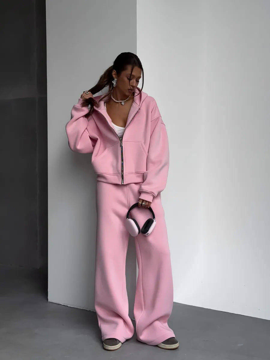Kvinders fashionable hoodie med høj kvalitet lynlås og behagelig pasform Skovae