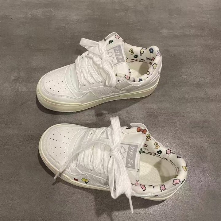 Dame Sneaker med blomstret design og åndbart mesh-overflade Stilla