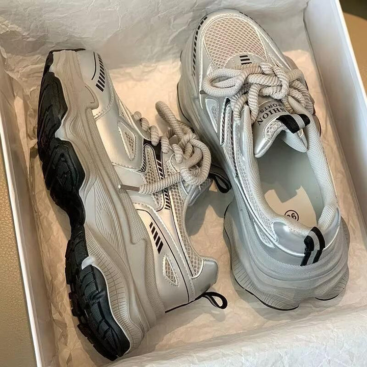 Dame Sporty Sneakers med åndbar netoverflade og støddæmpende sålprofil Stilla