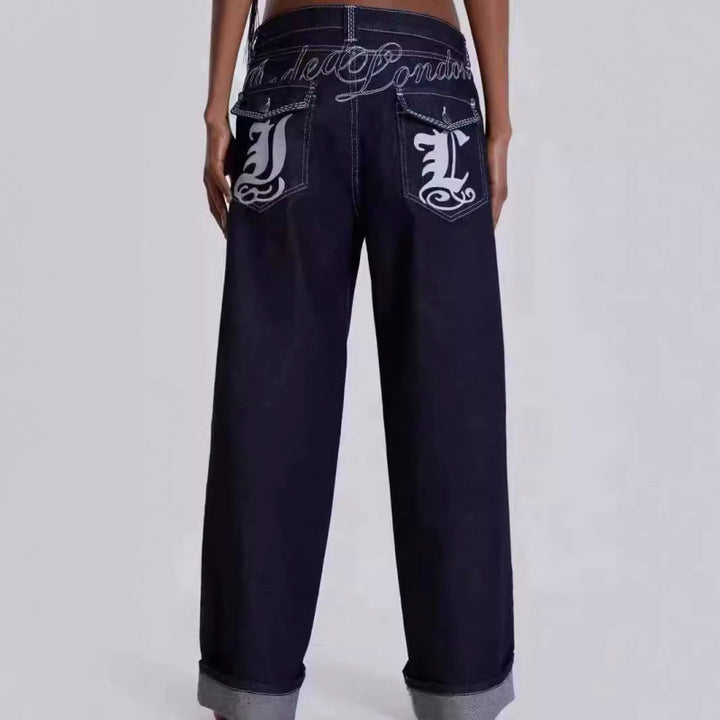 Høj talje løs pasform dame jeans med grafisk broderi Stilla