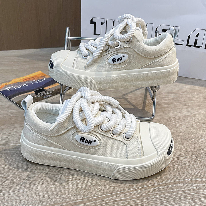 Dame Bekvemme Fritidssneakers i casual Canvas-stil med tykk sål og robuste snørebånd Stilla