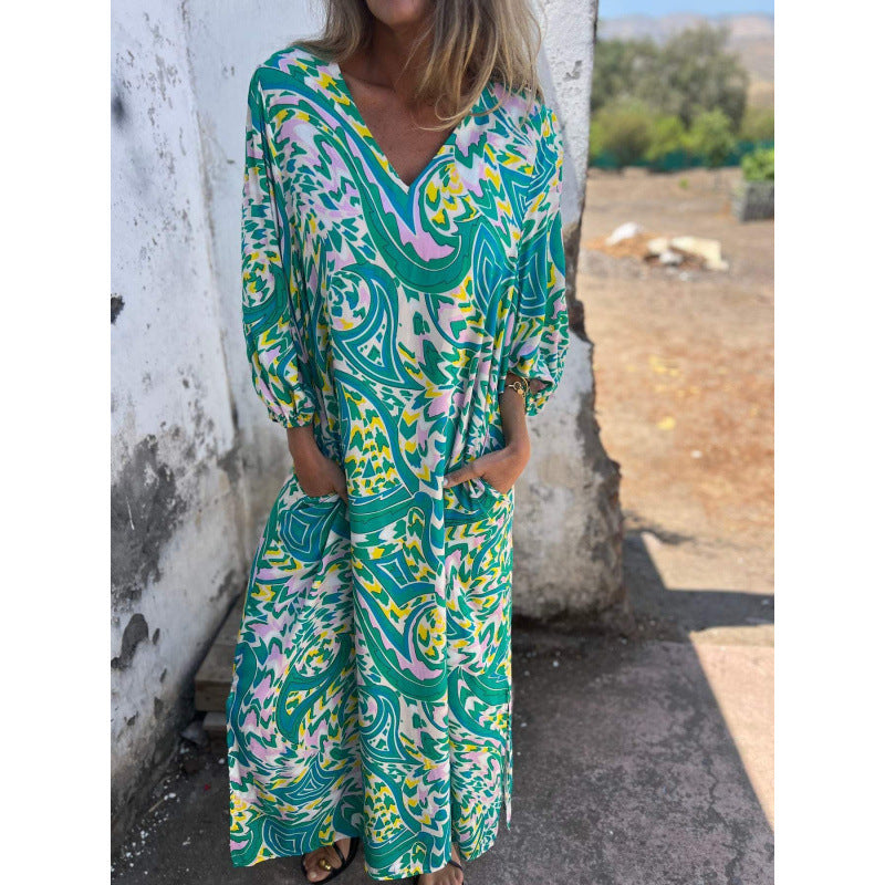 Stilla | Elegant Trykt Casual V-Hals Lang Kjole
