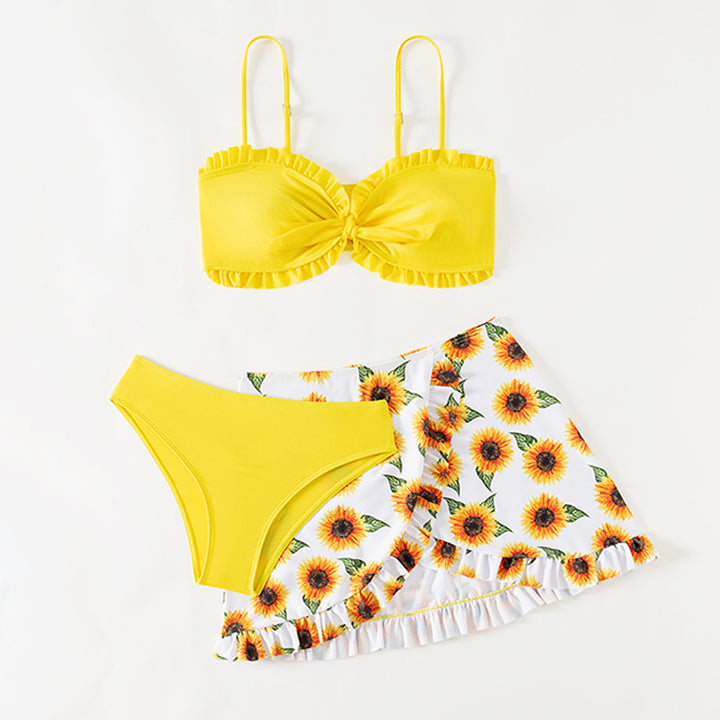 Dame bikini-sæt med blomstret omslagsnederdel og stilfuld top Stilla