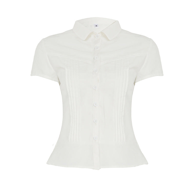 Dame kortærmet skjorte-bluse med figurtilpasset snit og elegante rynker Skovae