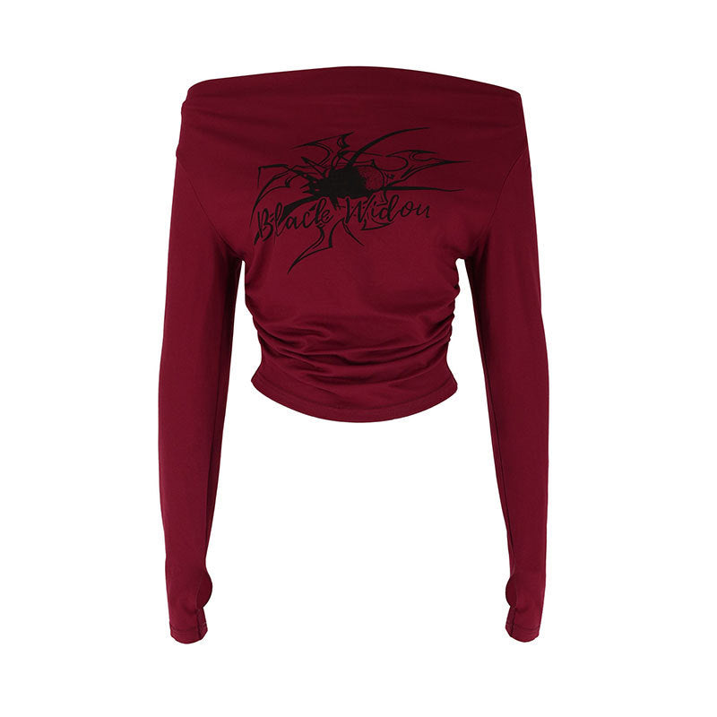 Dame cropped langærmet skjorte med off-shoulder design og innovativ batiktryk Skovae