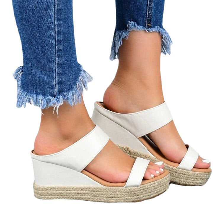 Dame Wedge-sandaler med moderne slangeskindsdesign og komfortabelt fodseng Stilla
