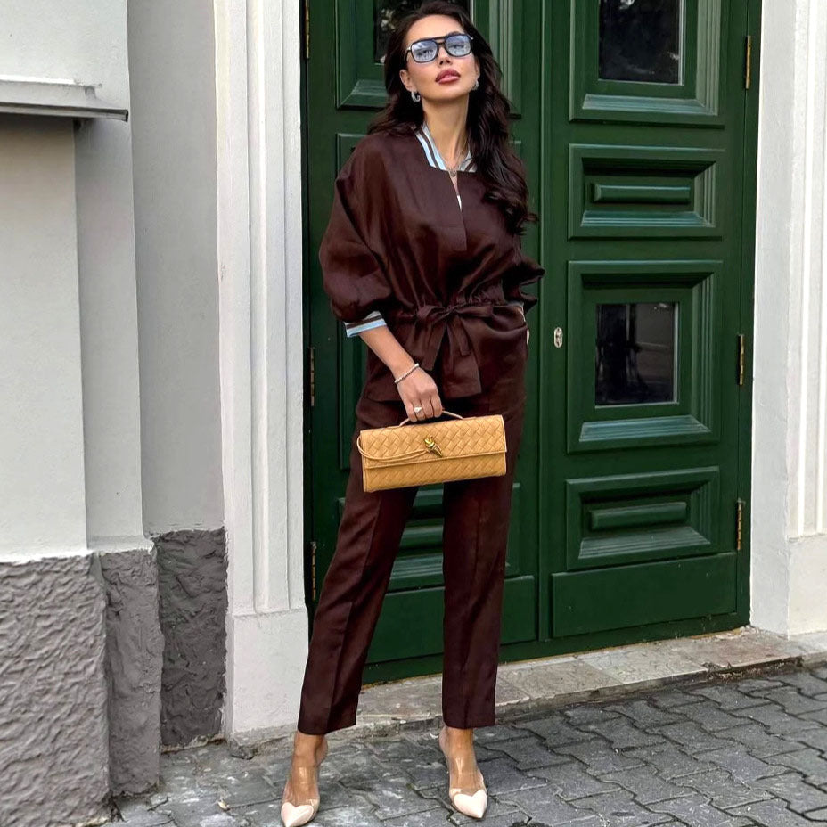 Dame elegant og afslappet satin sæt med figursyet top og bindebælte Stilla