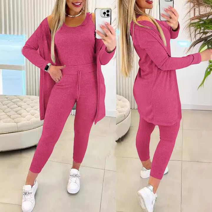 Dame afslappet og stilfuldt lounge-sæt med bredt top og slank bukse Stilla