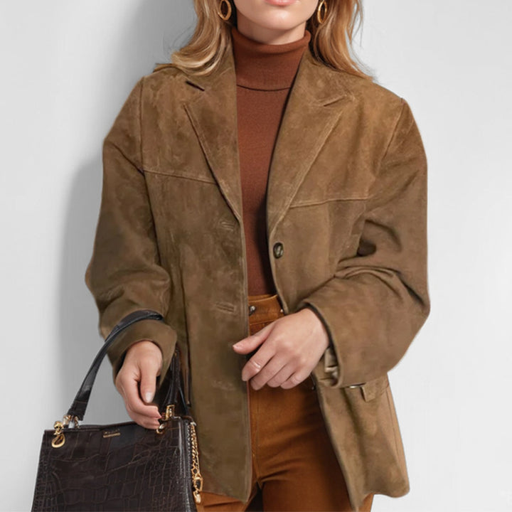 Kvinders elegante oversized blazer lavet af ruskindsimitation Stilla