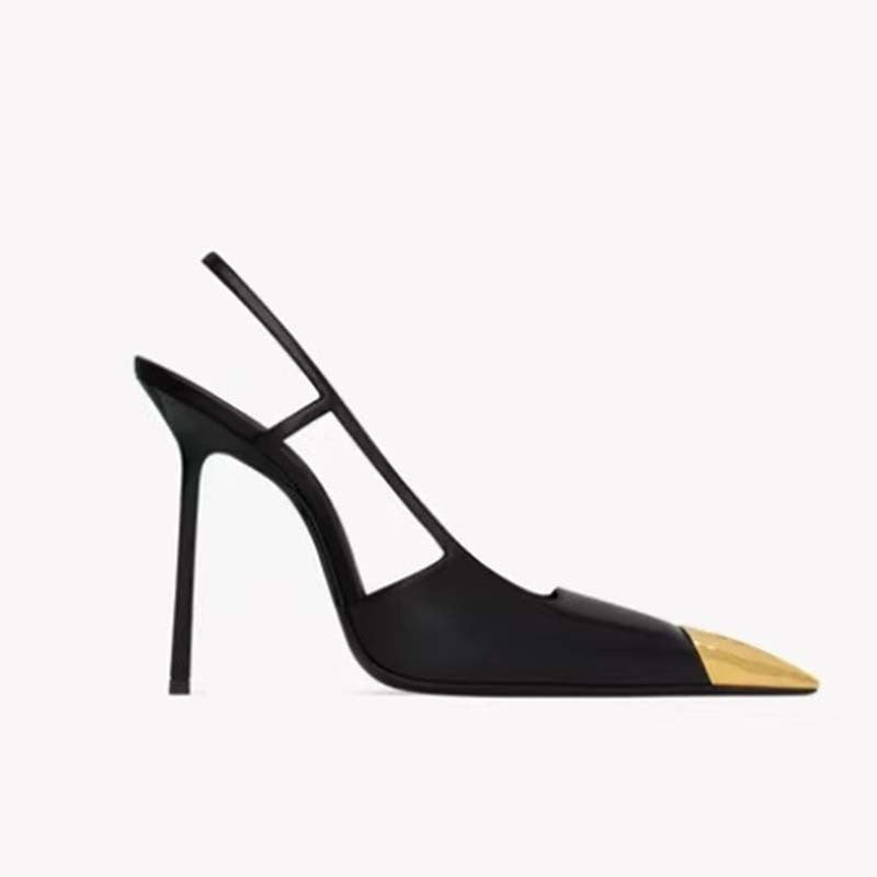 Femme Riemchen Pumps med spids tåparti og metallisk accent  Stilla