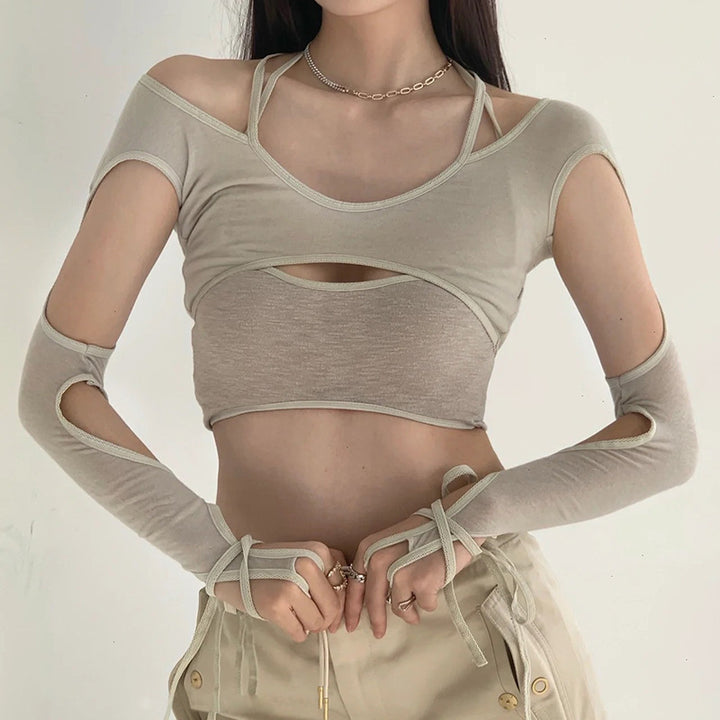 Dame Crop-Top med raffinerede ruffles detaljer og langærmet design Skovae