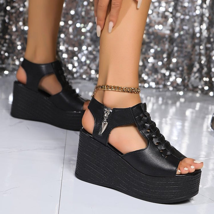 Dame Wedge-sandaler med moderne cut-out-design og eksklusiv snørelukning Stilla