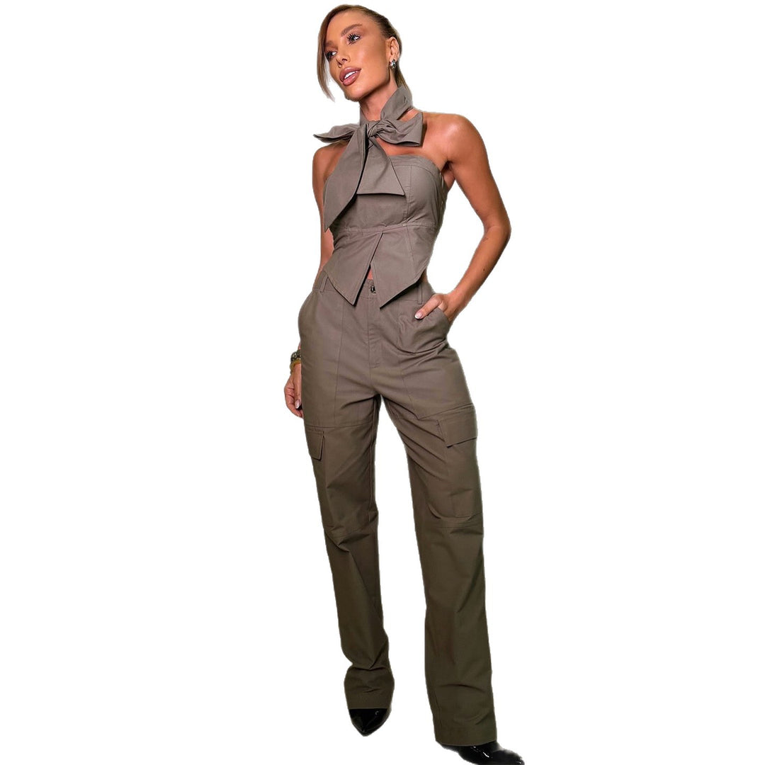 Dame jumpsuit med elegant krave og praktiske lommer Skovae
