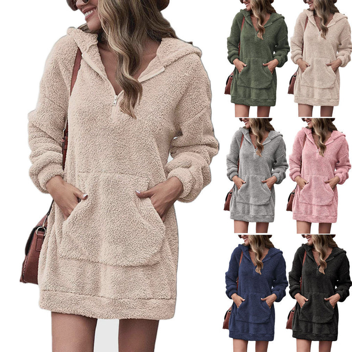Dame Fleece Hoodie-Kjole med praktiske lommer og hyggelig materialestruktur Stilla