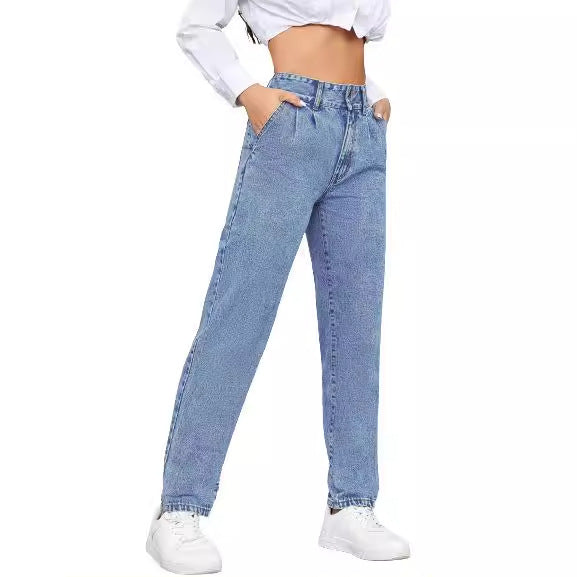 Kvindernes Højtaljede Boyfriend Jeans med Klassisk Snit og Knapdetaljer Stilla
