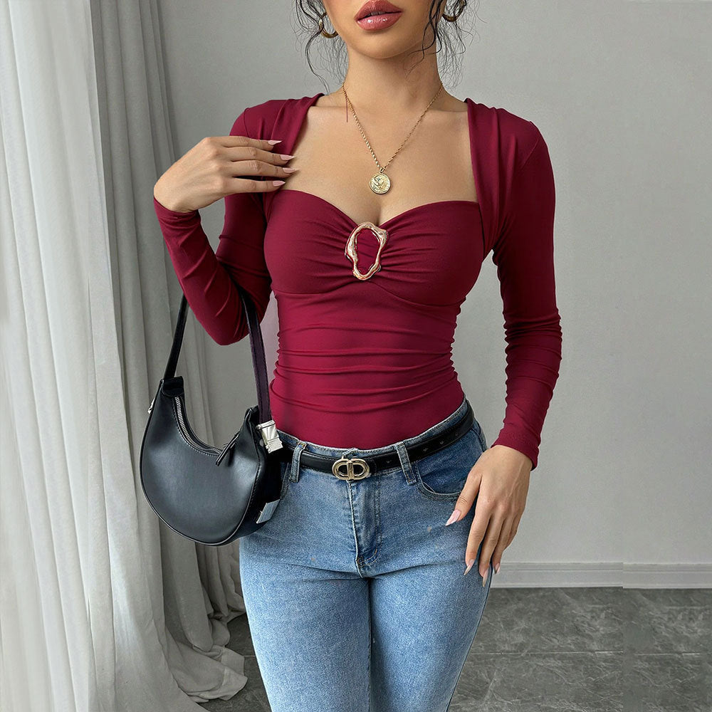 Damer figure-hugging bodysuit med elegant hjerteudskæring og draperingsdetaljer Stilla