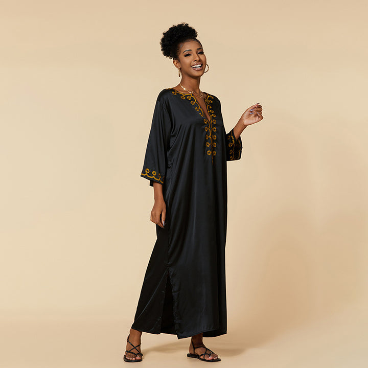Dame Kaftan med luksuriøs broderi og sidelæg Stilla