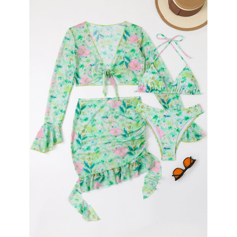 Dame Bikiniset med blomstret design og elegante rynkedetaljer Skovae